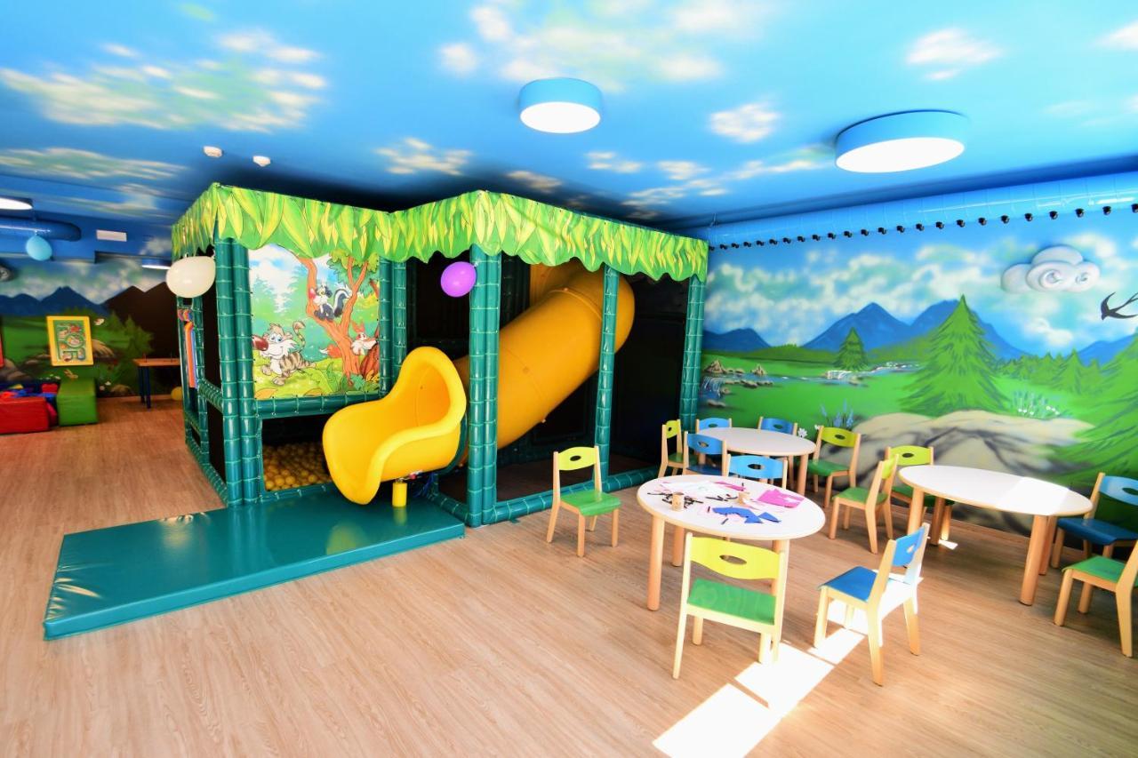 Hotel Shandranj Tesero Kültér fotó