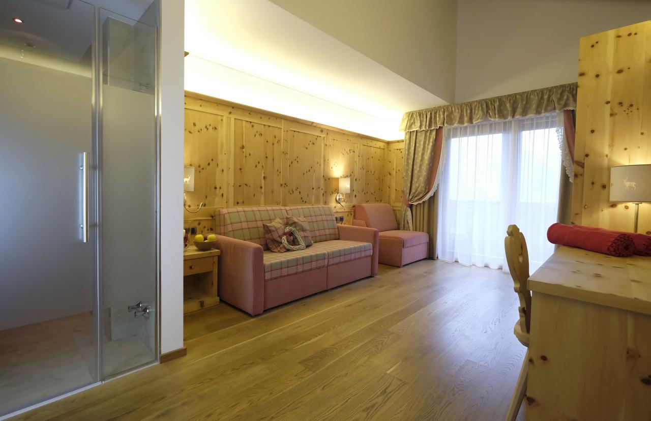 Hotel Shandranj Tesero Kültér fotó